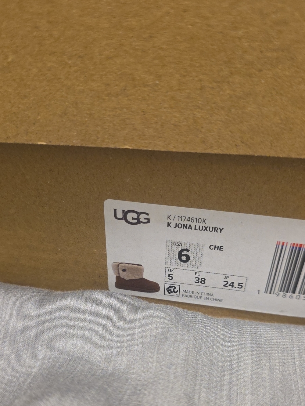 Ugg Jona Short Boots NIB 8 - Picture 5 of 5